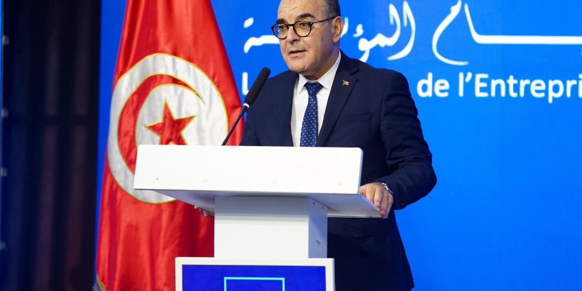 وزير الاقتصاد: إجراءات جديدة لدفع نسق الاستثمار في تونس