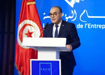 وزير الاقتصاد: إجراءات جديدة لدفع نسق الاستثمار في تونس
