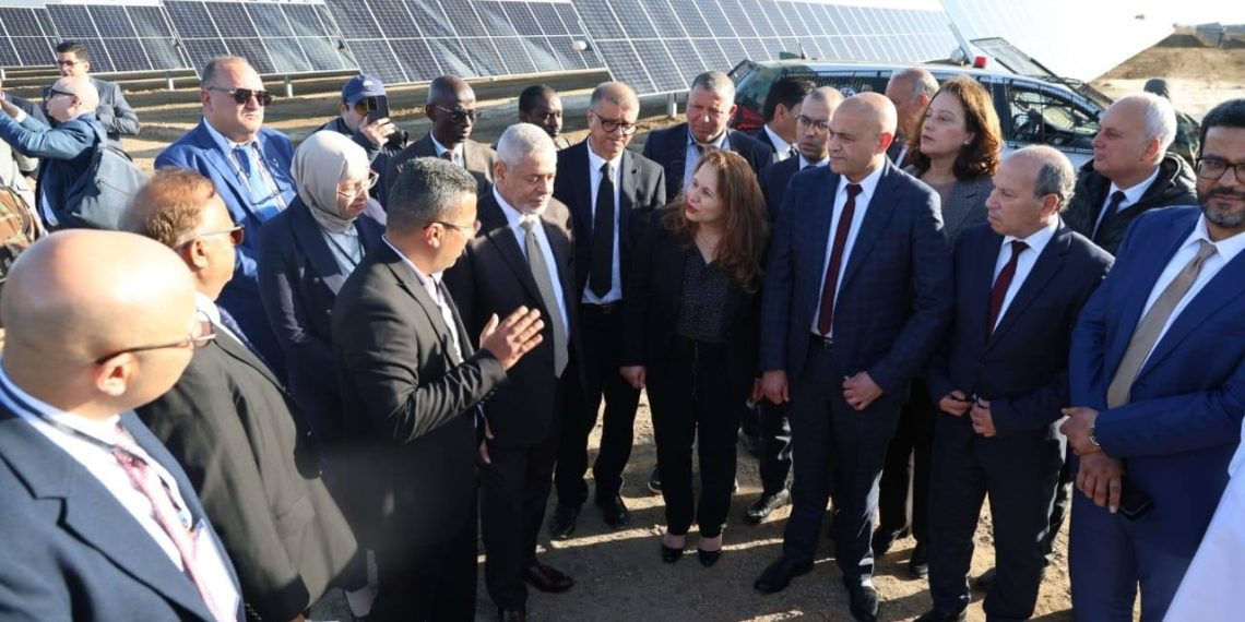 باستثمارات تُناهز 250 مليون دينار: محطة توليد الكهرباء من الطاقة الشمسية بالقيروان تدخل حيز الإنتاج