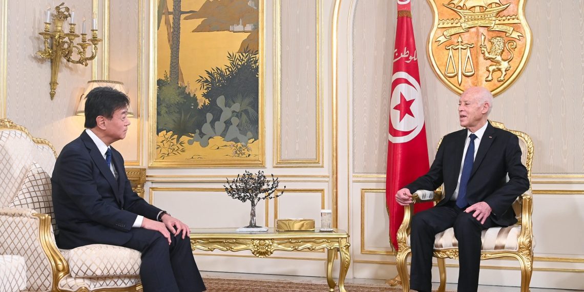 سفير اليابان يؤكد حرص بلاده توسيع مشاريعها الاستثمارية بتونس