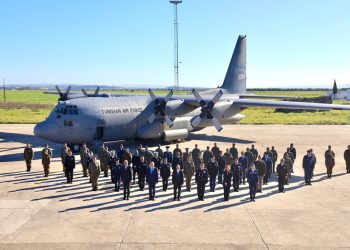 وزارة الدفاع: جيش الطيران يتسلم طائرة نقل عسكرية من نوع “C-130”