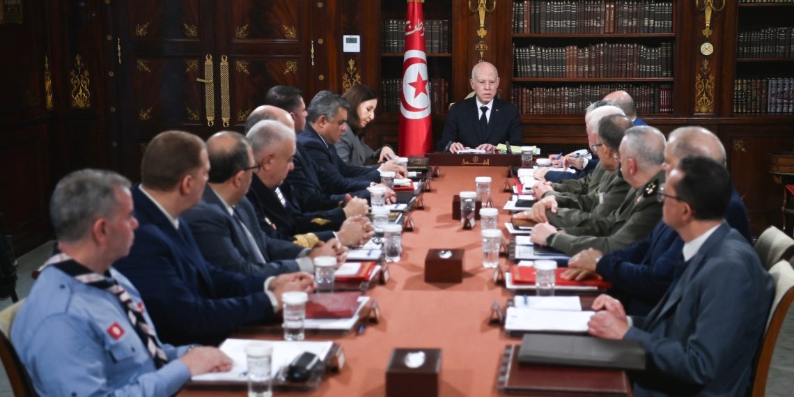 رئيس الجمهورية يؤكد ضرورة العمل الفوري لمُساعدة كل المتضرّرين من الفيضانات