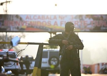 اتحاد فنزويلي: احتجاز 14 من العاملين في مجال الإعلام