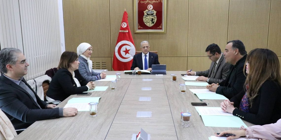 وزارة الصحة: نحو إحداث أقطاب جهوية للأمراض الجلدية بكامل الجهات