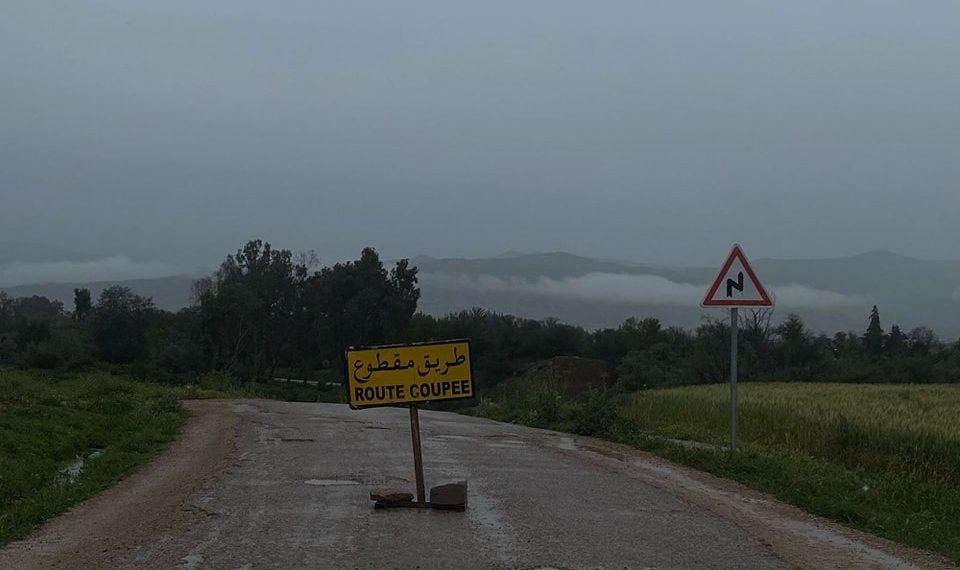 بنزرت: ارتفاع منسوب وادي سجنان وغلق الطريق المعبدة وغير المرقمة بين منطقتي سقمان والبلاكات
