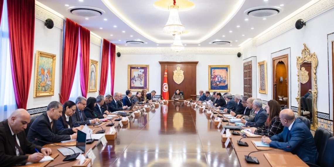 تقدّم عدد من المشاريع الاستراتيجية الكبرى محور مجلس وزاري مُضيّق