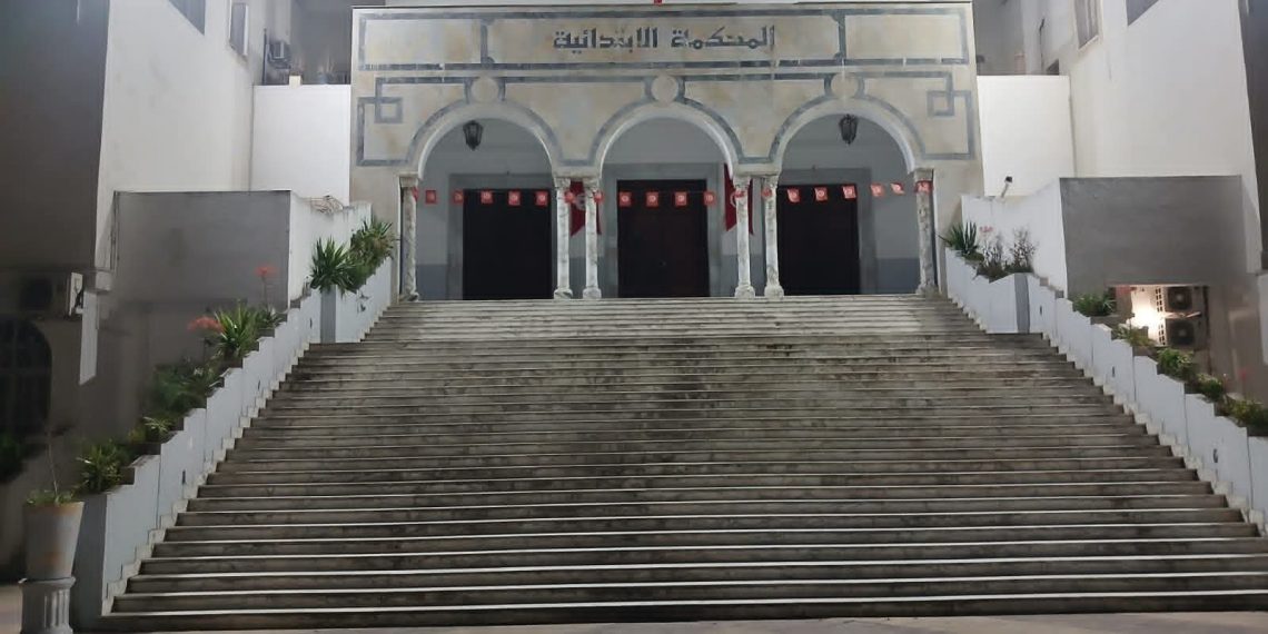خلال زيارتها لابتدائية بن عروس: وزيرة العدل تعاين جملة من الإخلالات