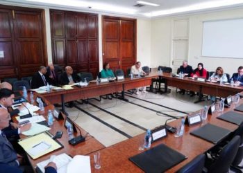إلقاء الفضلات في الأماكن العامة: مقترح قانون لتسليط العقوبات وتعزيز التوعية