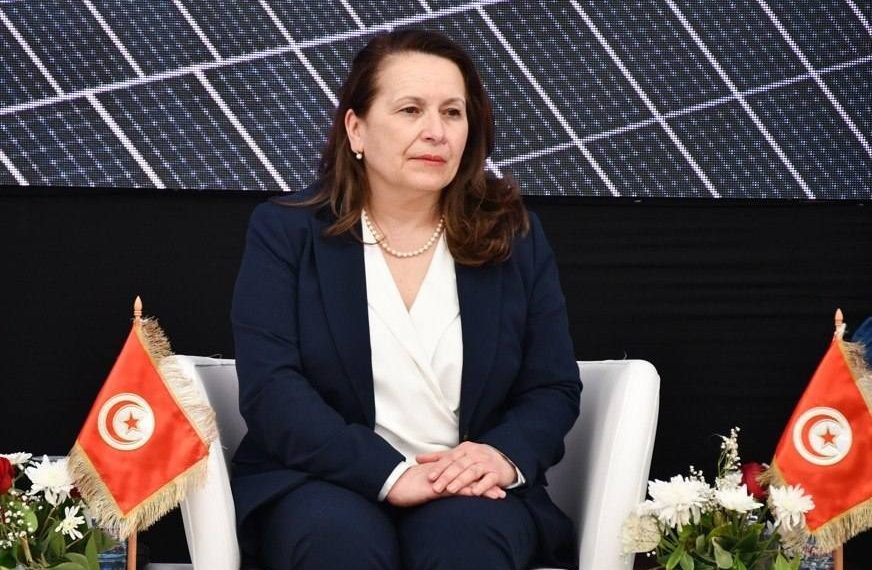مشاريع مناطق صناعية معطلة: وزيرة الصناعة تكشف الأسباب