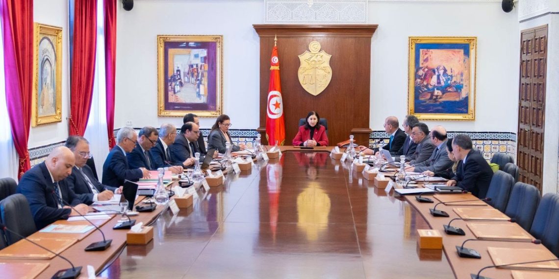 الحكومة تقرّ مشروعا لحماية هضبة سيدي بوسعيد