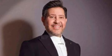 الفنان هاني شاكر في ذمة الله