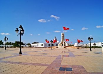 صيانة ساحة القصبة مقترح تحت الدرس