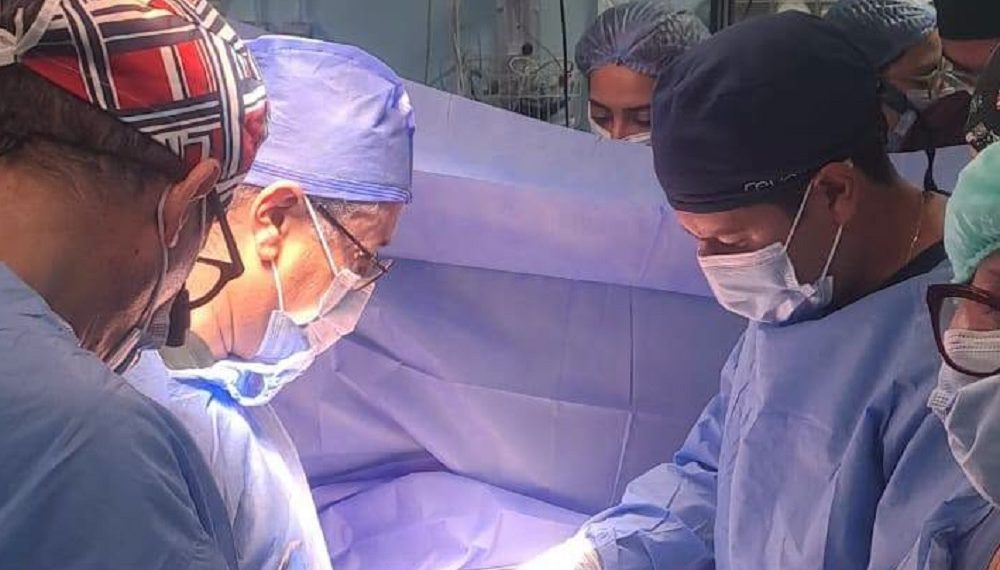 وزارة الصحة: نجاح أول عملية زرع كلى للأطفال بمستشفى البشير حمزة