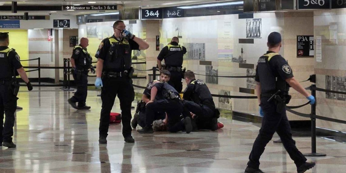 نيويورك: إصابة 5 أشخاص في حادثة طعن